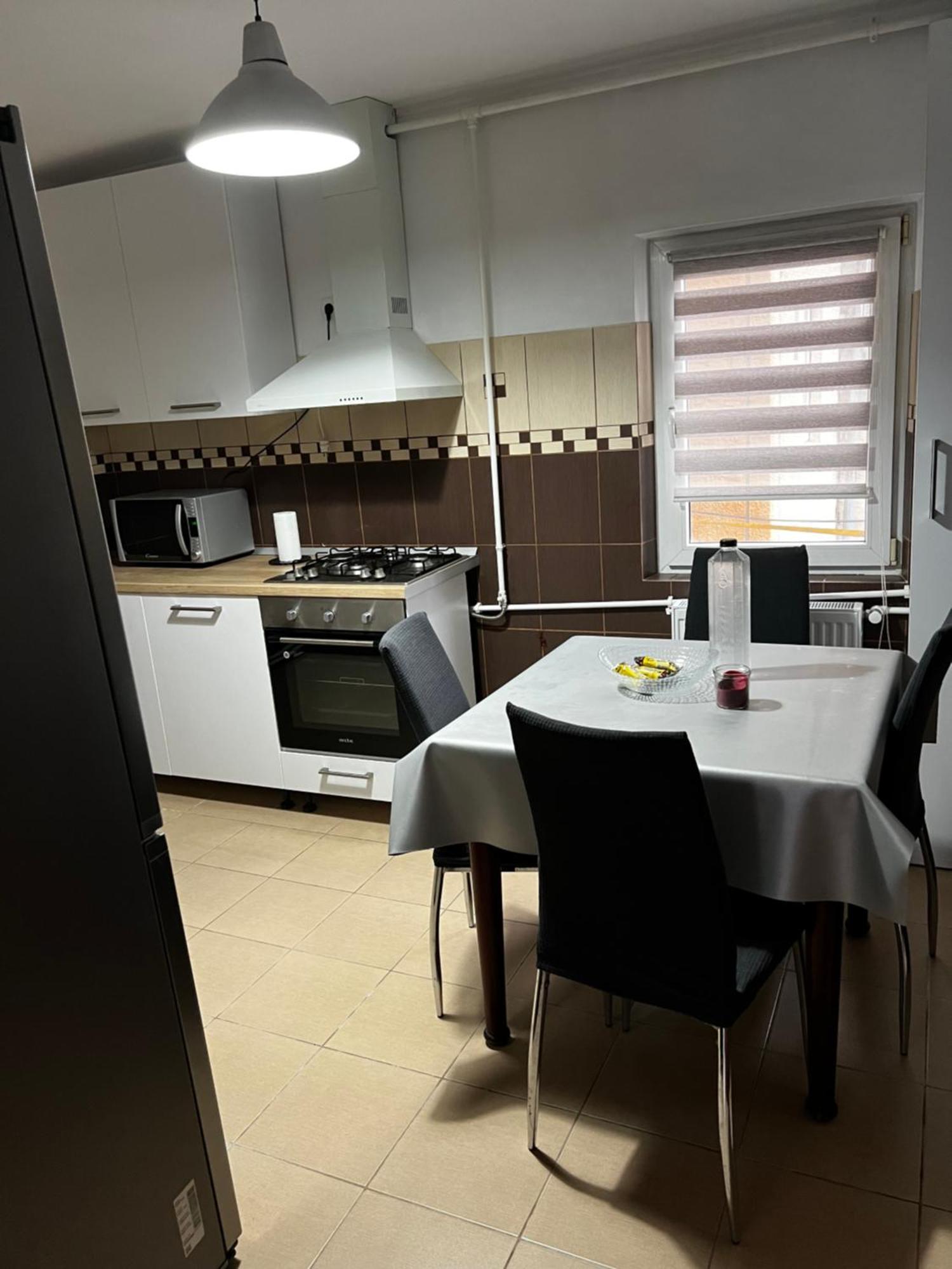 Mona Apartment Taxi#Airport #Parking#Bucharest#Therme Otopeni Eksteriør billede